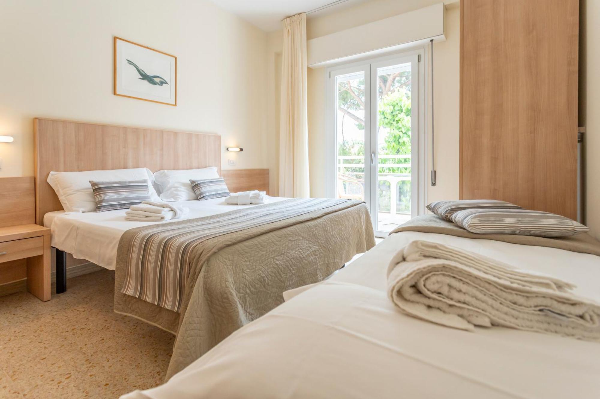 Hotel Cormoran Riccione Ngoại thất bức ảnh