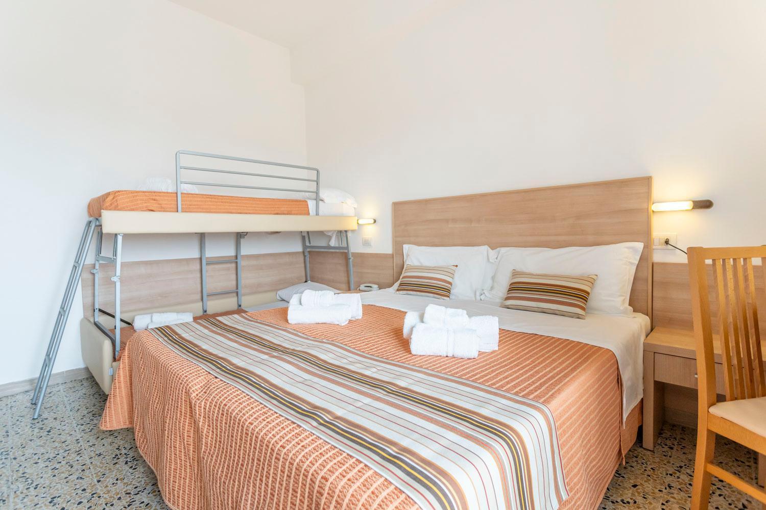 Hotel Cormoran Riccione Ngoại thất bức ảnh